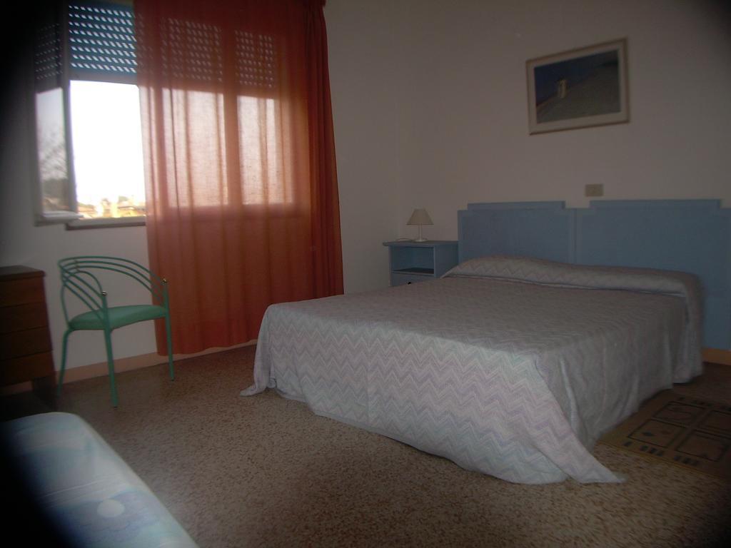Casa Marialuigia - Appartamenti Solo Per Famiglie Lido di Jesolo Exterior foto