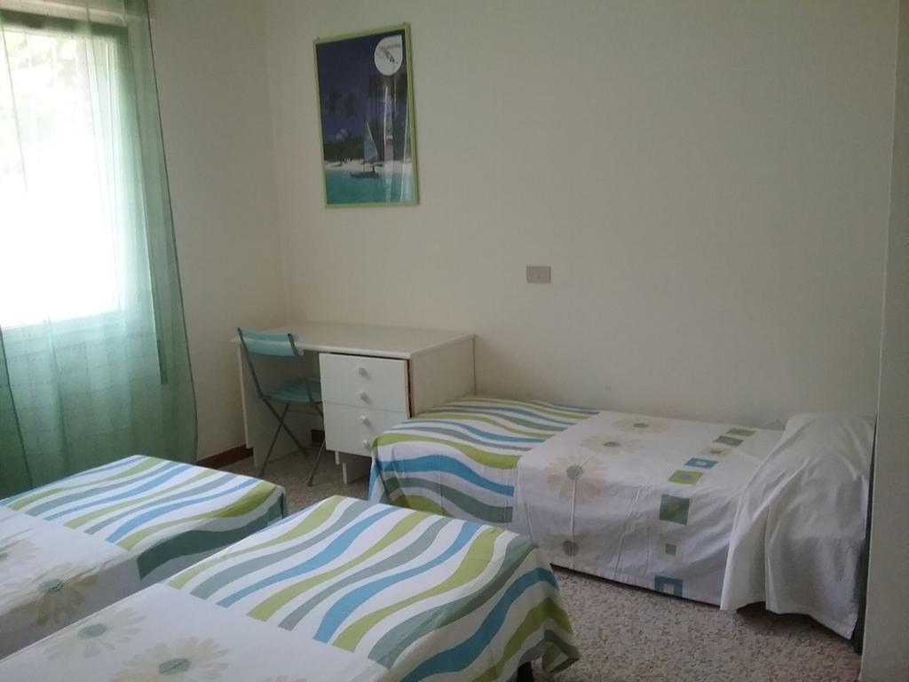 Casa Marialuigia - Appartamenti Solo Per Famiglie Lido di Jesolo Exterior foto
